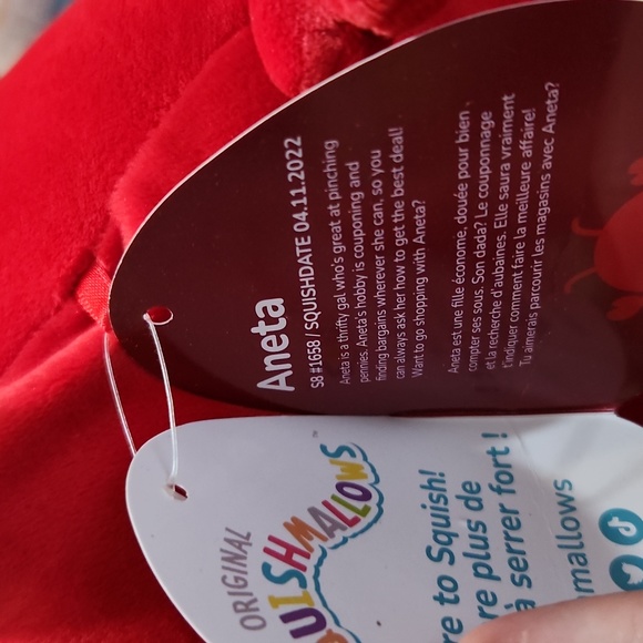 NWT 8” Aneta the Lobster Squishmallow — Valentines Day Collection - Picture 5 of 5